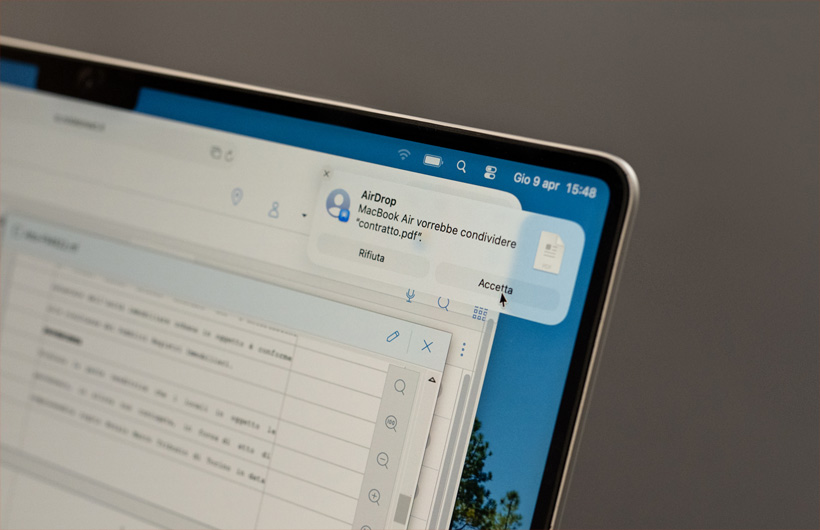 Teamleden kunnen snel en eenvoudig documenten met klanten delen met AirDrop.