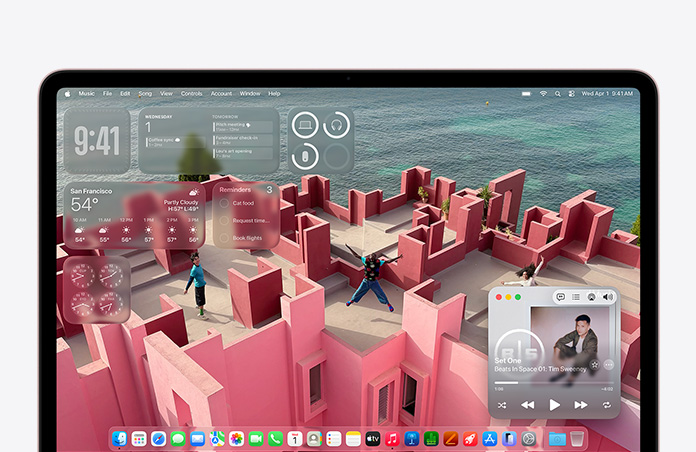 Layar MacBook Neo disesuaikan dengan latar belakang desktop yang menampilkan balkon rooftop di tepi laut dan berbagai widget seperti Musik, Kalender, Cuaca, dan Pengingat
