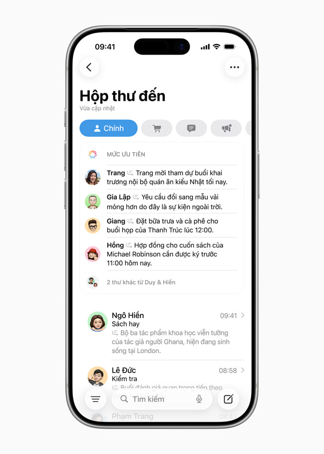 iPhone hiển thị Mail, với một số thư được ưu tiên ở đầu màn hình. 